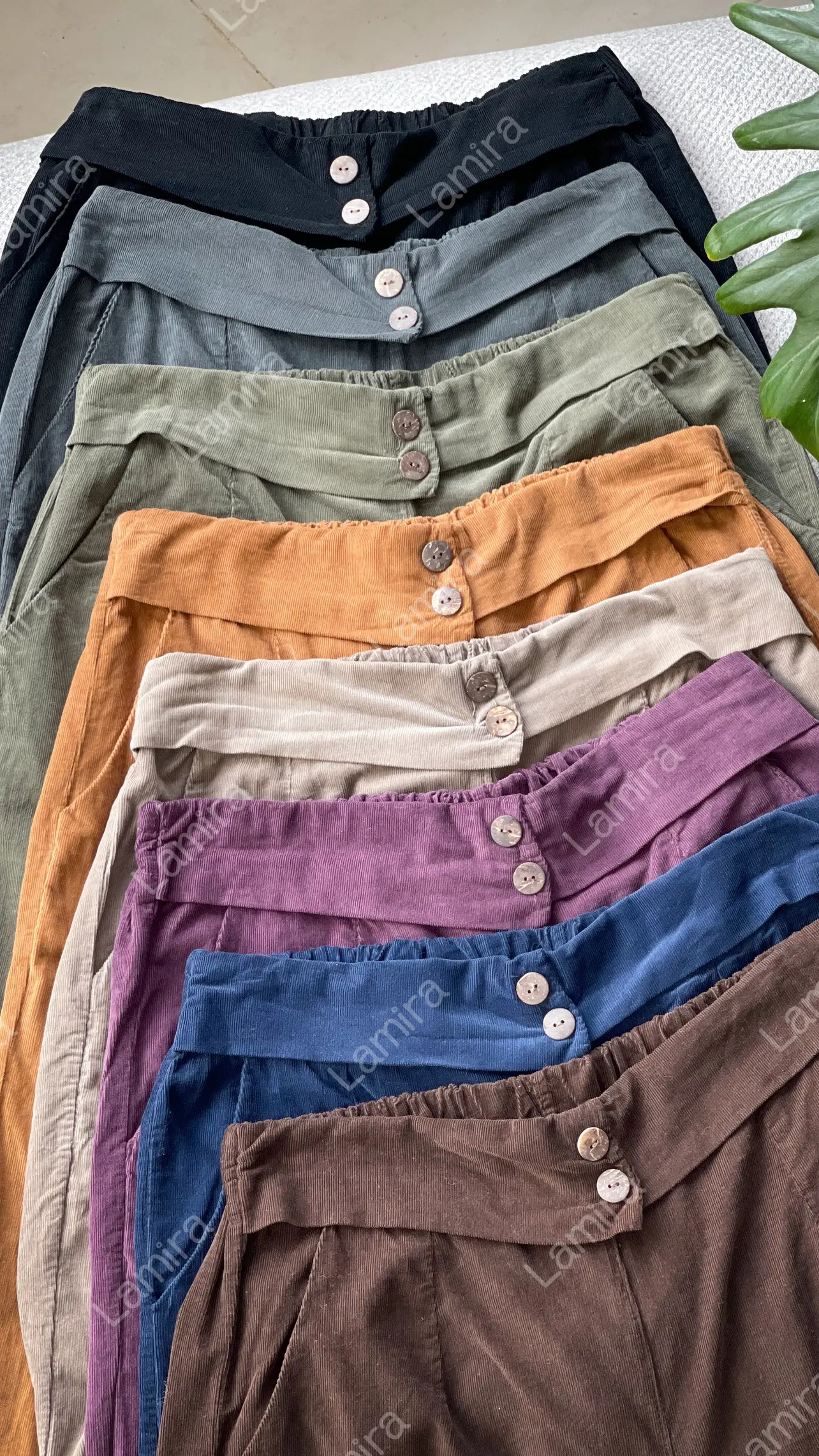 شلوار مخمل کبریتی پاییزه ایتالیایی مدل دو دکمه چوبی